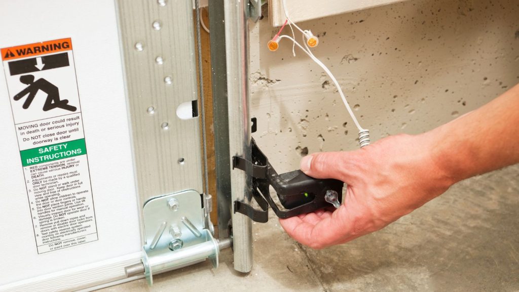 garage door maintenance 3