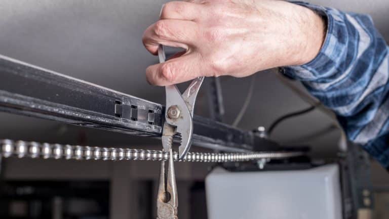 Why Wont My Garage Door Open and How Can I Fix It
